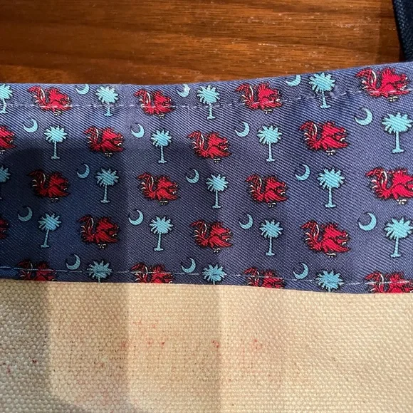 Vineyard Vines Gamecock Tote - Picture 3 of 5